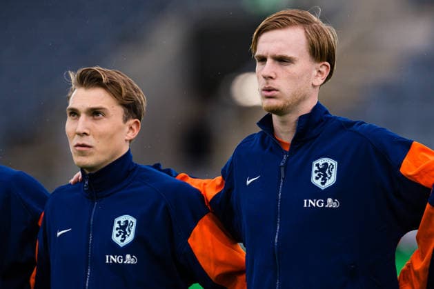 260327 Jorg Schreuders and Mats Rots of Netherlands ahead of the UEFA European Under 21 Qualifier football match between Norway and Netherlands on March 27, 2026 in Stavanger Photo Marius Simensen BILDBYRAN COP 238 MM0065 bbeng european qualifiers 2026 fifa world cup qualifiers football fotball nederland netherlands norway soccer uefa world cup qualifiers vm kval vm kvalik vm kvalifisering  Copyright: MARIUSxSIMENSEN BB260327ZP008