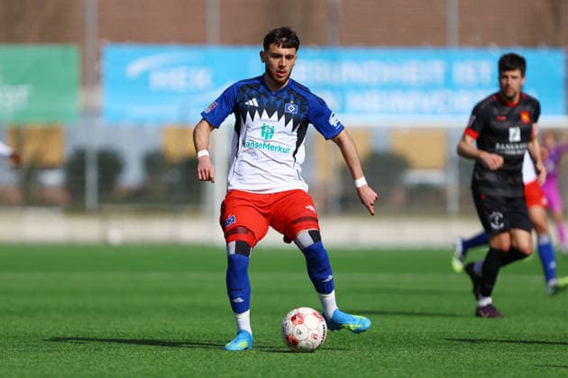 10 Bilal Yalcinkaya Hamburger SV U21 Fußball I Herren I Regionalliga Nord I Saison 2025 2026 I 28 Spieltag I Hamburger SV U21 FSV Schöningen I 29 03 2026 I Stadion Hoheluft