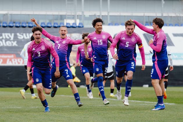 SOCCER - UEFA U19 EURO quali, AUT vs GER WIENER NEUSTADT,AUSTRIA,31.MAR.26 - SOCCER - UEFA European Under-19 Championship 2026, qualifiers, OEFB under-19 international match, Länderspiel, Nationalmannschaft Austria vs Germany. Image shows ther rejoicing of Maximilian Theuer (GER), Yil Gashi (GER), Dahrel Armani Tchitchi (GER), Ben Hawighorst (GER) and Alexander Staff (GER). GEPAxpictures xAlexanderxSolc