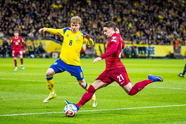31.03.2026 SZTOKHOLM, STRAWBERRY ARENA, PILKA NOZNA (FOOTBALL) ELIMINACJE MISTRZOSTW SWIATA FIFA 2026 ( FIFA World Cup, WM, Weltmeisterschaft, Fussball 26 UEFA Qualifiers ) FINAL BARAZY SZWECJA - POLSKA ( SWEDEN - POLAND ) NZ NICOLA ZALEWSKI DANIEL SVENSSON FOTO LUKASZ SKWIOT CYFRASPORT NEWSPIX.PL --- Newspix.pl  20260331CSLS0076