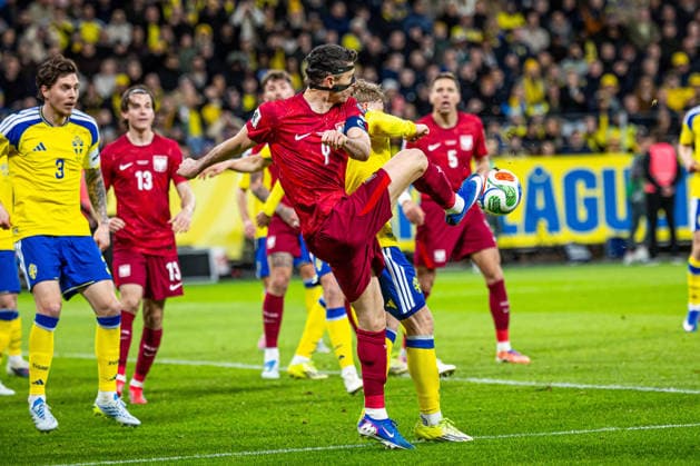 31.03.2026 SZTOKHOLM, STRAWBERRY ARENA, PILKA NOZNA (FOOTBALL) ELIMINACJE MISTRZOSTW SWIATA FIFA 2026 ( FIFA World Cup, WM, Weltmeisterschaft, Fussball 26 UEFA Qualifiers ) FINAL BARAZY SZWECJA - POLSKA ( SWEDEN - POLAND ) NZ ROBERT LEWANDOWSKI FOTO LUKASZ SKWIOT CYFRASPORT NEWSPIX.PL --- Newspix.pl  20260331CSLS0092