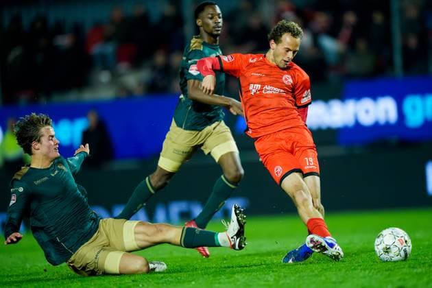 ALMERE , 03-04-2026 , Yanmar stadium , season 2025 2026 , Dutch Keuken Kampioen Divisie football , match between Almere City and TOP Oss , Picture shows Almere City FC player Olivier de Nijs scores the 3-1 Almere City - TOP Oss  x202819183x Copyright:
