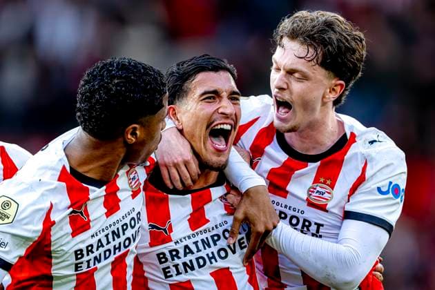 EINDHOVEN PSV Eindhoven player Couhaib Driouech scores the 4 3 and celebrates his goal during the Dutch Vriendenloterij Eredivisie match between PSV and FC Utrecht at Philips Stadium on April 4, 2026, in Eindhoven, the Netherlands Photo by DeFodi Images