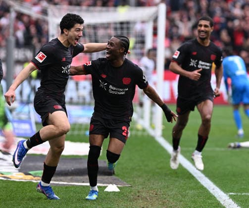 04 04 2026, xophax, Soccer 1 Bundesliga, Bayer 04 Leverkusen VfL Wolfsburg Ibrahim Maza after his goal with Nathan Tella , right both Bayer 04 Leverkusen DFL DFB REGULATIONS PROHIBIT ANY USE OF PHOTOGRAPHS as IMAGE SEQUENCES and or QUASI VIDEO Leverkusen