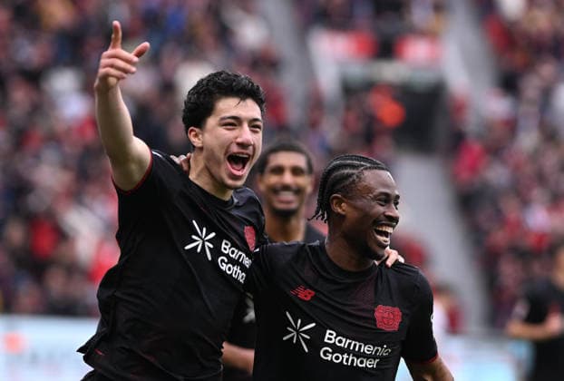 04 04 2026, xophax, Soccer 1 Bundesliga, Bayer 04 Leverkusen VfL Wolfsburg Ibrahim Maza after his goal with Nathan Tella , right both Bayer 04 Leverkusen DFL DFB REGULATIONS PROHIBIT ANY USE OF PHOTOGRAPHS as IMAGE SEQUENCES and or QUASI VIDEO Leverkusen
