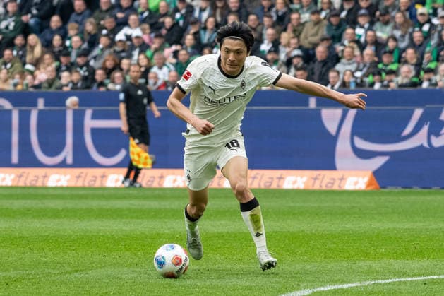 Shuto Machino Borussia Moenchengladbach, 18 on the ball Borussia Moenchengladbach vs 1 FC Heidemheim, Football, 1 Bundesliga, 28 Matchday, Season 2025 2026, 04 04 2026 DFL DFB Regulations prohibit any use of Photographs as image sequences and or Quasivideo Borussia Moenchengladbach vs 1 FC Heidenheim, Football, 1 Bundesliga, 28 Matchday, Season 2025 2026, 04 04 2026 Moenchengladbach Copyright: xEibner-Pressefoto ThomasxHaeslerx EP_THR