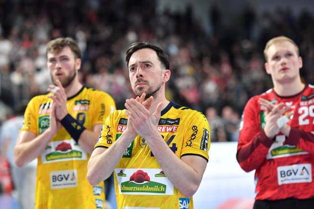 05 04 2026 Handball 1 Bundesliga DAIKIN HBL Season 2025 2026 27 Matchday HC Erlangen Metropolregion Nuremberg HCE Rhein Neckar Löwen OGo xogox Patrick Groetzki 24, Rhein Neckar Löwen disappointed Disappointment after the end of the match