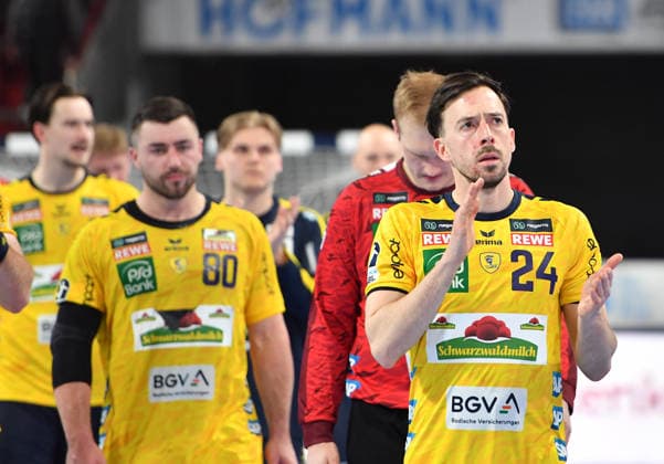 05 04 2026 Handball 1 Bundesliga DAIKIN HBL Season 2025 2026 27 Matchday HC Erlangen Metropolregion Nuremberg HCE Rhein Neckar Löwen OGo xogox Patrick Groetzki 24, Rhein Neckar Löwen disappointed Disappointment after the end of the match
