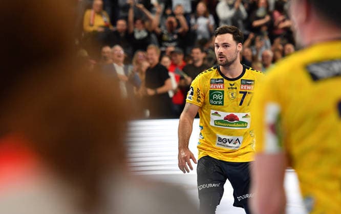 05 04 2026 Handball 1 Bundesliga DAIKIN HBL Season 2025 2026 27 Matchday HC Erlangen Metropolregion Nuremberg HCE Rhein Neckar Löwen OGo xogox Dani Baijens 77, Rhein Neckar Löwen