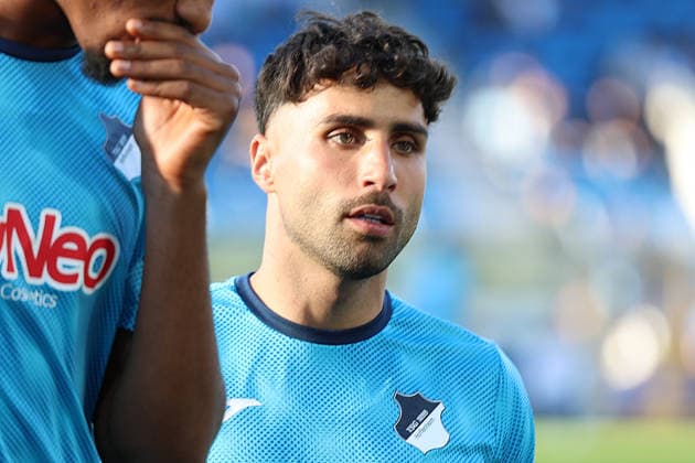 07 04 2026, xrekx, Fußball 3 Liga, SV Waldhof Mannheim TSG Hoffenheim U23 v l Nader Jindaoui TSG 1899 Hoffenheim Warmup warm up Aufwaermen aufwaermen vor dem Spiel DFL DFB REGULATIONS PROHIBIT ANY USE OF PHOTOGRAPHS as IMAGE SEQUENCES and or QUASI VIDEO Mannheim