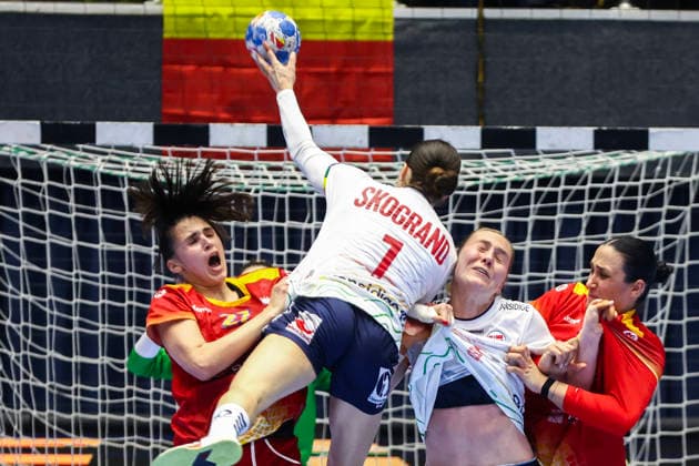 Handball, EHF EURO Cup Romania Norway Bucharest, Romania 20260408 Norway s Malin Larsen Aune before the handball match in the EHF Euro Cup between Romania and Norway at the Polyvalent Hall in Bucharest Photo Nikola Krstic NTB BucureÈ™ti Romania EDITORIAL USE ONLY RESTRICTED USE FOR BETTING COMPANIES  Copyright: xNikolaxKrsticx xNTBx