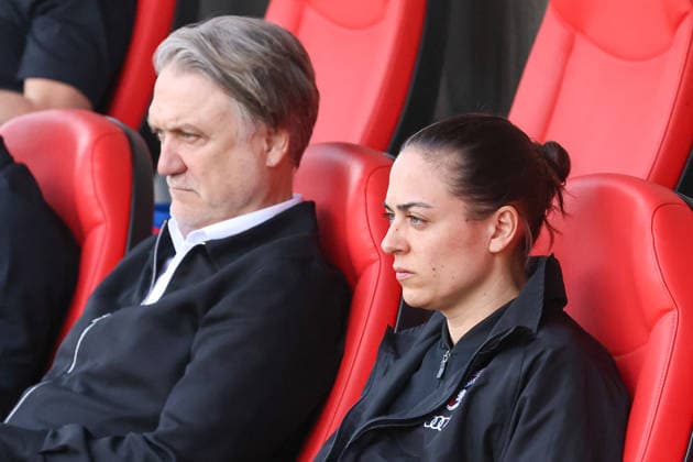 2026 04 11, xkwix, Fußball, 3 Liga, Rot Weiss Essen FC Ingolstadt, Stadion an der Hafenstraße, 33 Spieltag, Saison 2025 2026 Dietmar Beiersdorfer Managing Director FC Ingolstadt 04 and Sabrina Wittmann FC Ingolstadt 04 Head Coach together on the bench DFB regulations prohibit any use of photographs as image sequences and or quasi video Photo xKamilxWilkowskixPressefotoKochx Nordrhein Westfalen Germany