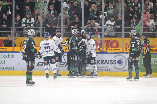 Pack formation on the ice Bietigheim Steelers vs Kassel Huskies, Ice Hockey, DEL 2, PlayOff Game 6, Season 2025 2026, 12 04 2026 Bietigheim Steelers vs Kassel Huskies, Ice Hockey, DEL 2, PlayOff Game 6, Season 2025 2026, 12 04 2026 Bietigheim Copyright: xEibner-Pressefotox EP_TBR
