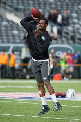 October 26, 2014: New York Jets quarterback Geno Smith (7) in action during warm-ups prior to the NFL, American Football Herren, USA game between the Buffalo Bills and the New York Jets at MetLife Stadium in East Rutherford, New Jersey. (Christopher Szagola Cal Media) Copyright: xChrisxSzagolax