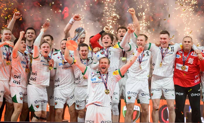 Award ceremony, cheering team Füchse Berlin with the DHB Cup held by Max DARJ B, team, final Füchse Berlin B Bergischer HC BHC , on 19 04 2026 Handball DHB Cup Final4 2026, from 18 04 19 04 2026 in Cologne Germany Â
