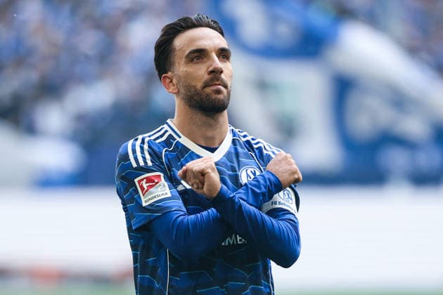 2 Bundesliga FC Schalke 04 SC Preußen Münster on 19 04 2026 at the Veltins Arena on Schalke Cheering, goal celebration, goal scorer, goal scorer Kenan Karaman Schalke 19 cheers after his goal to make it 1 - 0 MH