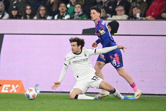 Giovanni REYNA MG vs Anthony CACI MZ Action, duel, Football 1 Bundesliga Season 2025 2026, 28 Matchday, Matchday30, matchday30, Borussia Moenchengladbach MG 1 FSV Mainz 05 MZ 1 1 on 19 04 2026 BORUSSIA PARK Moenchengladbach DFL regulations prohibit any use of photographs as image sequences and or quasi video ÃÂ