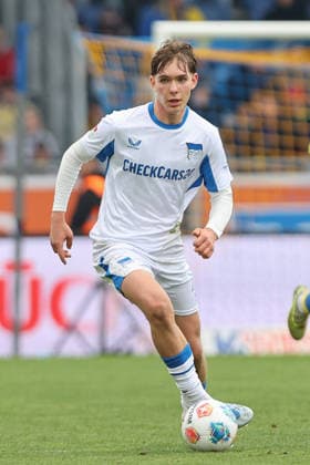 19 04 2025, xtgx, Fußball 2 Bundesliga, Eintracht Braunschweig Hertha BSC Berlin v l Kennet Eichhorn Hertha, 23 Freisteller, Einzelbild, Ganzkoerper, single frame DFL DFB REGULATIONS PROHIBIT ANY USE OF PHOTOGRAPHS as IMAGE SEQUENCES and or QUASI VIDEO Braunschweig