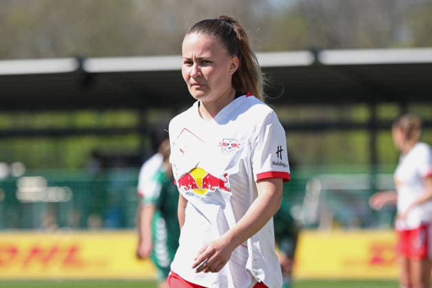 Google Pixel Frauen Bundesliga, RB Leipzig SV Werder Bremen 25 04 2026 Annabel Schasching 16, RB Leipzig Fußball, Google Pixel Frauen Bundesliga, Saison 2025 2026, 23 Spieltag RB Leipzig vs SV Werder Bremen am 25 04 2026, Trainingszentrum Cottaweg, Leipzig DFB REGULATIONS PROHIBIT ANY USE OF PHOTOGRAPHS AS IMAGE SEQUENCES AND OR QUASI VIDEO Copyright: xBEAUTIFULxSPORTS JanxKaeferx