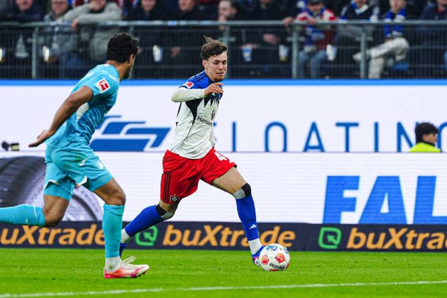 Goal shot Goal chance Otto Stange Hamburger SV, 49 GER, Hamburger SV vs TSG 1899 Hoffenheim, Football, 1 Bundesliga, Matchday 31, Season 2025 2026, 25 04 2026 DFL REGULATIONS PROHIBIT ANY USE OF PHOTOGRAPHS AS IMAGE SEQUENCES AND OR QUASI VIDEO GER, Hamburger SV vs TSG 1899 Hoffenheim, Football, 1 Bundesliga, Matchday 31, Season 2025 2026, 25 04 2026 Hamburg Copyright: xEibner-Pressefoto MarcelxvonxFehrnx EP_MFN