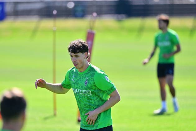 29 04 2026 Moenchengladbach Football, Men, Season 2025 2026, Training Borussia Moenchengladbach Philipp Sander Gladbach DFL regulations prohibit any use of photographs as image sequences and or quasi video Borussia Park NRW Germany