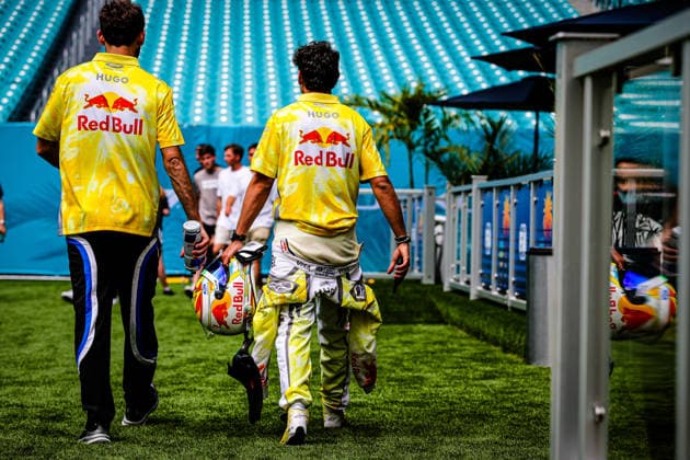 (41) Arvid Lindblad (GBR) - Visa Cash App Racing Bulls F1 Team - Racing Bulls VCARB03 - Red Bull Ford during the Formula 1 Crypto.com Miami Grand Prix 2026 at Miami International Autodrome in Miami Gardens, United States. Round 6 of the 2026 FIA Formula One World Championship, WM, Weltmeisterschaft held May 1-3, 2026. The Miami International Autodrome, located in the grounds of the Hard Rock Stadium, hosts the sixth round featuring the Sprint format. This event weekend features the F1 Sprint format, with a Sprint Shootout and Sprint Race in addition to the standard qualifying session and Grand Prix. Copyright: xAlessioxDexMarcox xAvens-images.com AvensImages IPAxSportx xipa-agency.netx xx IPA_74345780 IPA_Agency_IPA74345780