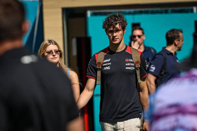 (87) Oliver Bearman (GBR) - TGR Haas F1 Team during the Formula 1 Crypto.com Miami Grand Prix 2026 at Miami International Autodrome in Miami Gardens, United States. Round 6 of the 2026 FIA Formula One World Championship, WM, Weltmeisterschaft held May 1-3, 2026. The Miami International Autodrome, located in the grounds of the Hard Rock Stadium, hosts the sixth round featuring the Sprint format. This event weekend features the F1 Sprint format, with a Sprint Shootout and Sprint Race in addition to the standard qualifying session and Grand Prix.  Copyright: xAlessioxDexMarcox xAvens-images.com AvensImages IPAxSportx xipa-agency.netx xx IPA_74362873 IPA_Agency_IPA74362873