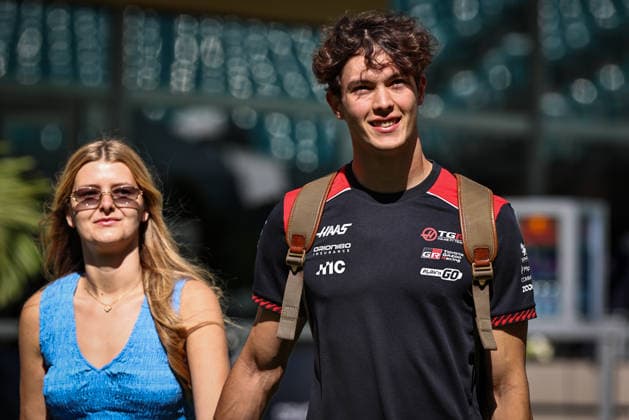 (87) Oliver Bearman (GBR) - TGR Haas F1 Team during the Formula 1 Crypto.com Miami Grand Prix 2026 at Miami International Autodrome in Miami Gardens, United States. Round 6 of the 2026 FIA Formula One World Championship, WM, Weltmeisterschaft held May 1-3, 2026. The Miami International Autodrome, located in the grounds of the Hard Rock Stadium, hosts the sixth round featuring the Sprint format. This event weekend features the F1 Sprint format, with a Sprint Shootout and Sprint Race in addition to the standard qualifying session and Grand Prix.  Copyright: xAlessioxDexMarcox xAvens-images.com AvensImages IPAxSportx xipa-agency.netx xx IPA_74362876 IPA_Agency_IPA74362876
