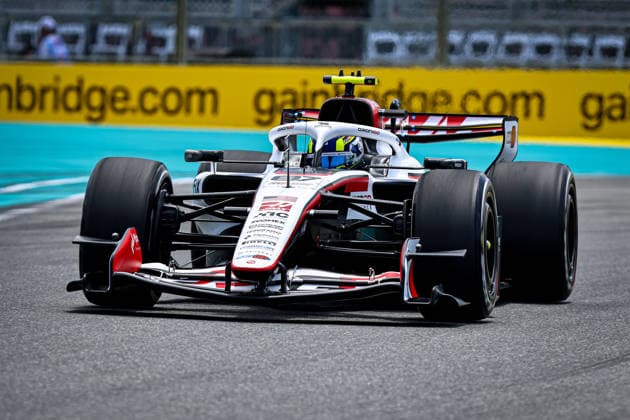 (87) Oliver Bearman (GBR) - TGR Haas F1 Team during the Formula 1 Crypto.com Miami Grand Prix 2026 at Miami International Autodrome in Miami Gardens, United States. Round 6 of the 2026 FIA Formula One World Championship, WM, Weltmeisterschaft held May 1-3, 2026. The Miami International Autodrome, located in the grounds of the Hard Rock Stadium, hosts the sixth round featuring the Sprint format. This event weekend features the F1 Sprint format, with a Sprint Shootout and Sprint Race in addition to the standard qualifying session and Grand Prix.  Copyright: xAlessioxDexMarcox xAvens-images.com AvensImages IPAxSportx xipa-agency.netx xx IPA_74364522 IPA_Agency_IPA74364522