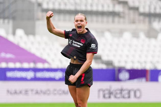 03 05 2026, xydrx, Women, Soccer, 1 Women Bundesliga, SGS Essen Bayer 04 Leverkusen, Season 2025 2026, Stadion an der Hafenstraße Goal celebration after the goal to 4 0 for Bayer 04 Leverkusen by scorer Cornelia Kramer Bayer 04 Leverkusen, 7 DFB regulations prohibit any use of photographs as image sequences and or quasi video Copyright: HMBxMedia YannisxDreimann