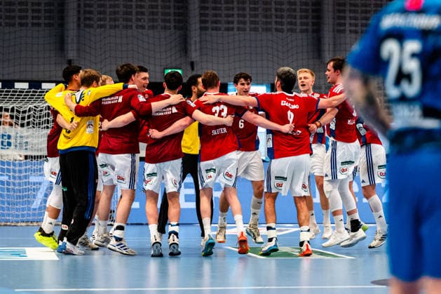 03 05 2026, xdobgx, Handball Daikin HBL, Handball Sport Verein Hamburg HSV TVB Stuttgart v l Cheering about the victory, cheering after the end of the game Hamburg
