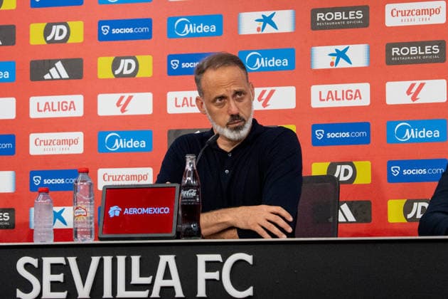 Real Sociedad head coach, Pellegrino Matarazzo press conference, PK, Pressekonferenz after the La Liga EA Sports match between Sevilla FC and Real Sociedad at Estadio Ramon Sanchez Pizjuan on May 4th 2026, in Sevilla, Spain Copyright: xAndresxLopezxSheridanxx xSPPx Sportspressphoto_SPR142078
