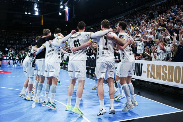 THW Kiel jubilant after victory end of match GER, THW Kiel vs RK Nexe, Handball, EHF European League, Quarter-final, second leg, 2025 2026 season, 05 05 2026 GER, THW Kiel vs RK Nexe, Handball, EHF European League, Quarter-final, second leg, 2025 2026 season, 05 05 2026 Kiel Copyright: xEibner-Pressefoto MarcelxvonxFehrnx EP_MFN
