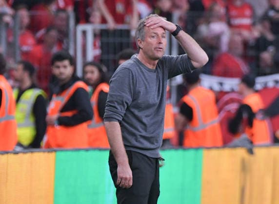 02 05 2026, xblx, Soccer 1 Bundesliga, Bayer 04 Leverkusen RB Leipzig v l Coach Kasper Hjulmand Bayer Leverkusen , disappointed, disappointed looking, dissapointed, disappointment, disappointment DFL DFB REGULATIONS PROHIBIT ANY USE OF PHOTOGRAPHS as IMAGE SEQUENCES and or QUASI VIDEO Leverkusen