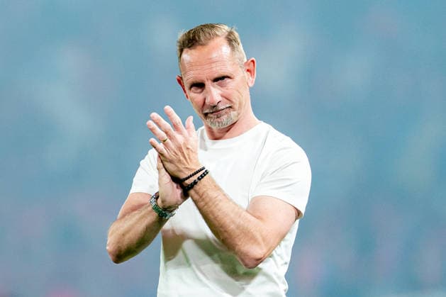 BASEL, SWITZERLAND - MAY 2: Mauro Lustrinelli (Head Coach FC Thun) after the Brack Super League match between FC Basel 1893 and FC Thun at St. Jakob Park on May 2, 2026 in Basel, Switzerland. Copyright: xPriscilaxBütlerx xSPPx Sportspressphoto_SPR142129