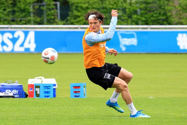 DEU, DFL, 2 FBL Hertha BSC, Training, 06 05 2026, Sportforum, Berlin, DEU, DFL, 2 FBL Hertha BSC, Training, im Bild Fabian Reese Hertha BSC Berlin 11 DFL regulations prohibit any use of Photographs as image sequences and or quasi video nordphotoxGmbHx xEngler nph00076