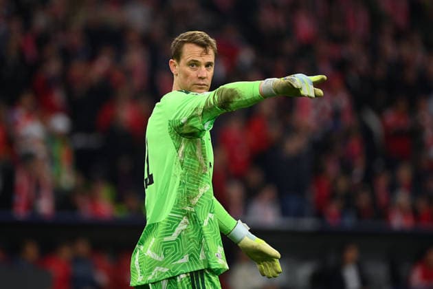 Manuel NEUER Goalkeeper Bayern Muenchen , gestures,gives instructions,action,single image,cropped single motif,half figure,half figure Football Champions League,season 2025 26, semi-final FC Bayern Muenchen Paris Saint Germain PSG 1 1 on 06 05 2026 A L L I A N Z A R E N A