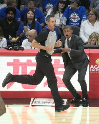 October 21, 2017 - Los Angeles, California, U.S - Head coach, Earl Watson of the Phoenix Suns during their regular season game against the Los Angeles Clippers on Saturday October 21, 2017 at the Staples Center in Los Angeles, California. Clippers defeat Suns, 130-88. JAVIER ROJAS PI Copyright: xJavierxRojasx