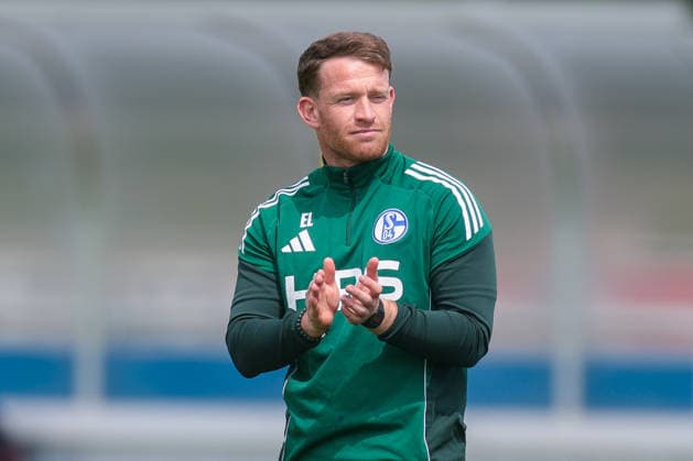 07 05 2026, Soccer, Training of FC Schalke 04 Co Coach Eddie Lattimore FC Schalke 04 Gelsenkirchen Training ground FC Schalke 04 NRW Germany xRHR PHOTO YYx Copyright: RHR-FOTOx RHR-FOTO YY