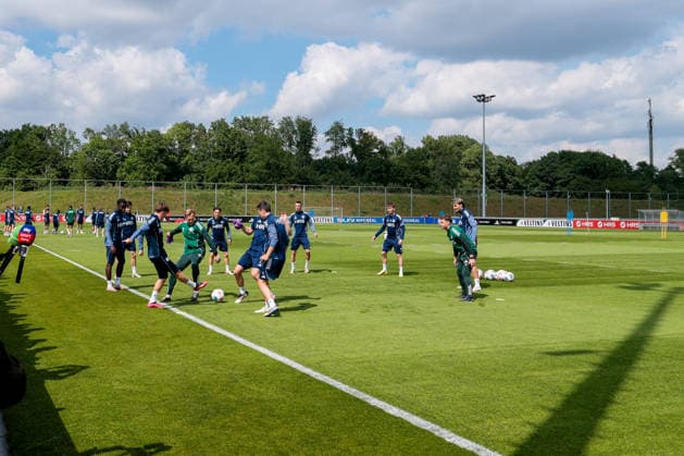 07 05 2026, Soccer, Training of FC Schalke 04 The players of S04 play Rondo Gelsenkirchen Training ground FC Schalke 04 NRW Germany xRHR PHOTO YYx Copyright: RHR-FOTOx RHR-FOTO YY