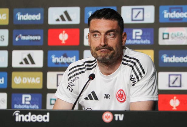 07 05 2026, xmpffx, Soccer 1 Bundesliga, Eintracht Frankfurt Press Conference v l Coach Albert Riera Eintracht Frankfurt DFL DFB REGULATIONS PROHIBIT ANY USE OF PHOTOGRAPHS as IMAGE SEQUENCES and or QUASI VIDEO Frankfurt am Main