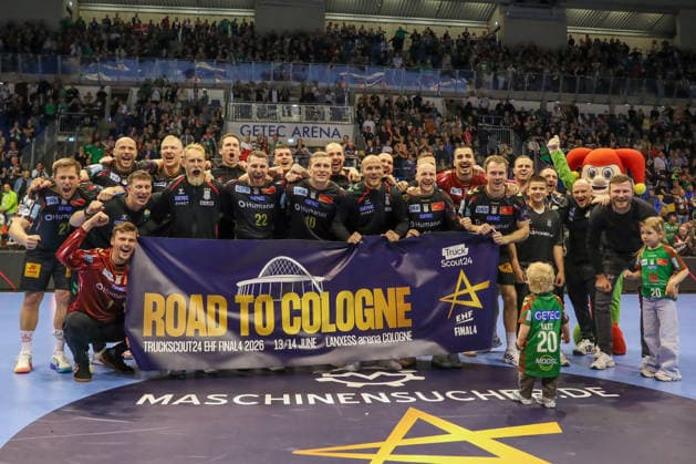 07 05 2026, xgox, Handball EHF Champions League 1 4 Final SC Magdeburg Pick Szeged v l Magdeburg Cheering about the victory, cheering after the end of the game Magdeburg