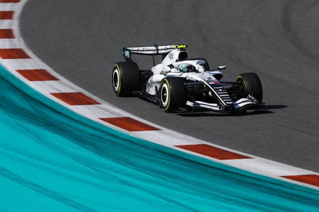 77 BOTTAS Valtteri fin , Cadillac F1 Team MAC 26, action81 PIASTRI Oscar aus , McLaren F1 Team MCL40, action