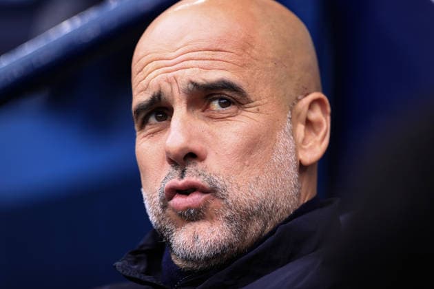 Fußball Premier League Manchester City gegen Brentford 9. Mai 2026 Premier League Manchester City gegen Brentford Manchester City Manager Pep Guardiola bläst die Backen auf Foto Simon Stacpoole Abseits Manchester UK  Copyright: xSimonxStacpoolexOffside