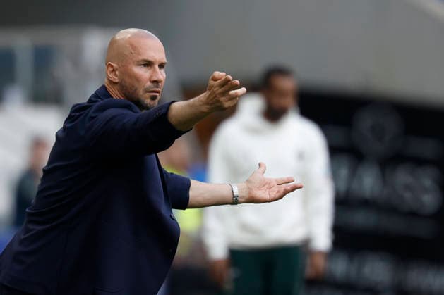 f l n r Coach Christian Ilzer TSG 1899 Hoffenheim , in the Bundesliga match between TSG 1899 Hoffenheim SV Werder Bremen at the PreZero Arena, Sinsheim, Germany, on May 9, 2026 in action during the Bundesliga match between TSG 1899 Hoffenheim and SV Werder Bremen at the PreZero Arena, Sinsheim, Germany, on May 9, 2026 DFB DFL REGULATIONS PROHIBIT ANY USE OF PHOTOGRAPHS AS IMAGE SEQUENCES AND OR QUASI VIDEO, Copyright: HMBxMedia xHeikoxBecker