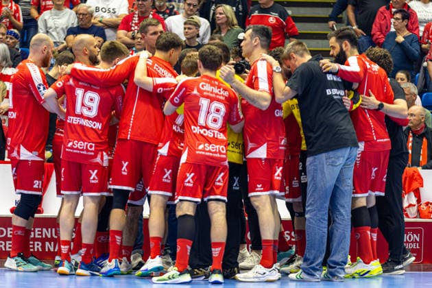 DAIKIN Handball Bundesliga, Kassel, MT Melsungen vs ThSV Eisenach, Rothenbach Halle Kassel 09 05 2026 DAIKIN Handball Bundesliga, Kassel, Germany 09 05 2026 The MT Melsungen players before the match, Handball BundesligaL, MT Melsungen vs ThSV Eisenach match, Rothenbach Halle Kassel Copyright: xBEAUTIFULxSPORTS Freudensteinx