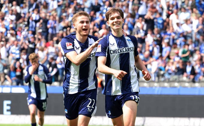 Football, Kennet Eichhorn moves to Bayer Leverkusen, archive pictures