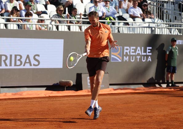 May 12, 2026, Rome, Lazio, Italy: DANIIL MEDVEDEV during the match against P. Llamas of Spain in the fourth round of tennis tournament ATP, Tennis Herren 1000 Internazionali BNL DÃ¢â‚¬â ¢Italia, Rome, Italy. Medvedev won 3:6, 6:4, 6:2. Rome Italy - ZUMAc278 20260512_zsp_c278_019 Copyright: xMarcinxCholewinskix