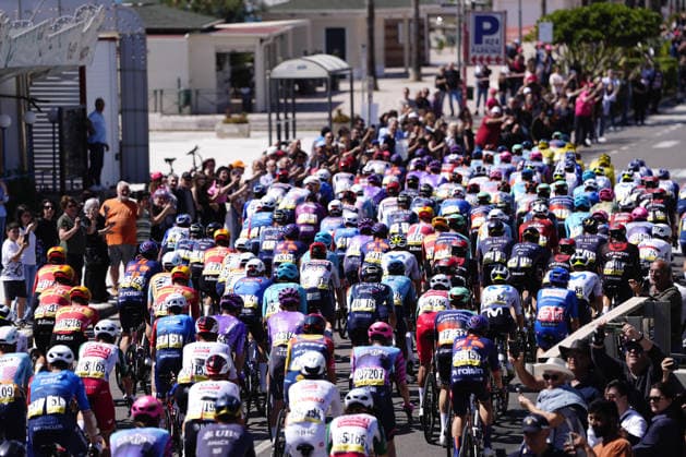 The race during Stage 4 of the Giro d™Italia, from Catanzaro to Cosenza, Italy, Tuesday, May 12, 2026.  Copyright: xFabioxFerrari LaPressex