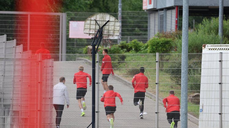 12 05 2026, xrekx, Soccer 2 Bundesliga, 1 FC Kaiserslautern Training v l DFL DFB REGULATIONS PROHIBIT ANY USE OF PHOTOGRAPHS as IMAGE SEQUENCES and or QUASI VIDEO Kaiserslautern
